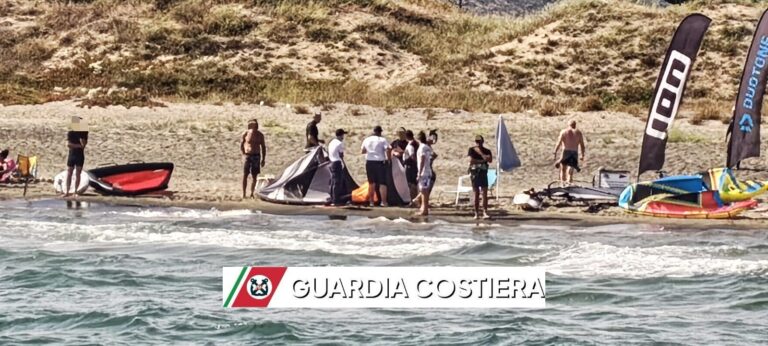 KITESURF NELL’AREA RISERVATA AI BAGNANTI. TEMPESTIVOINTERVENTO DELLA GUARDIA COSTIERA DI GAETA