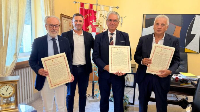 encomio per Rata, Valente e Di Mille